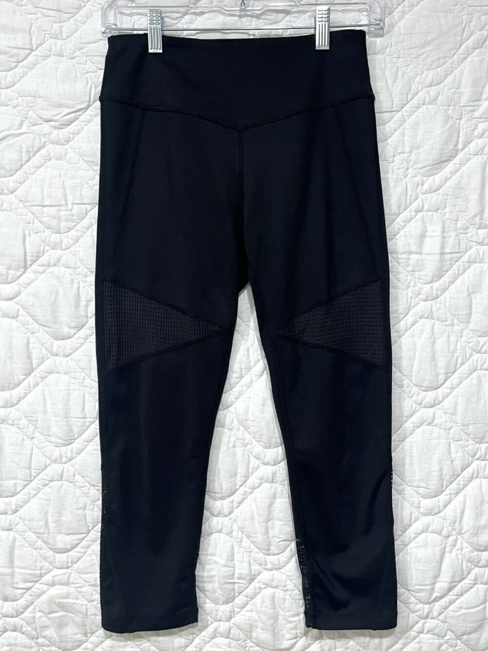 Z by Zella – Black Mesh Vent Leggings – Activewear Athleisure - Women’s Small